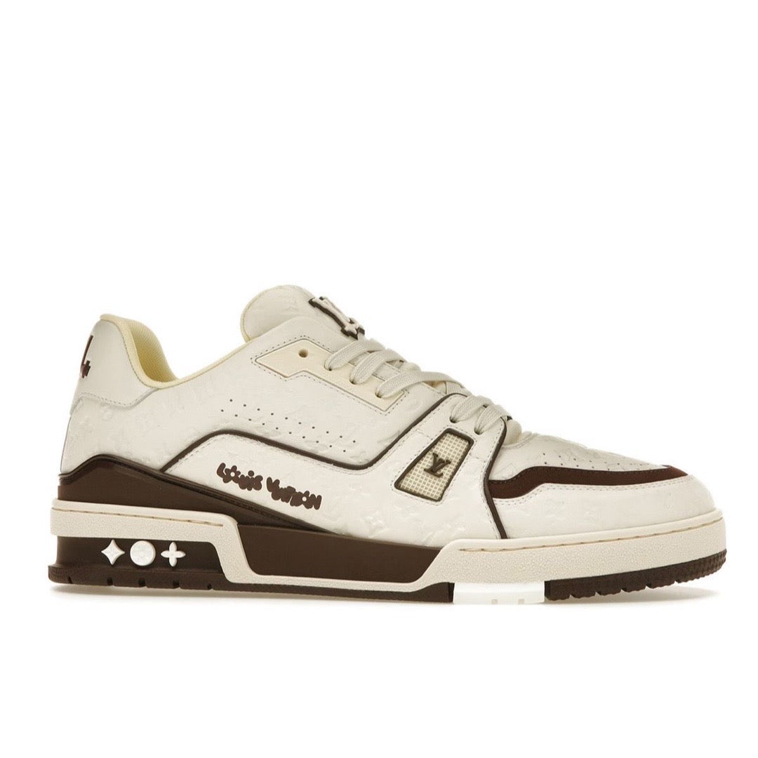 Lv Trainer