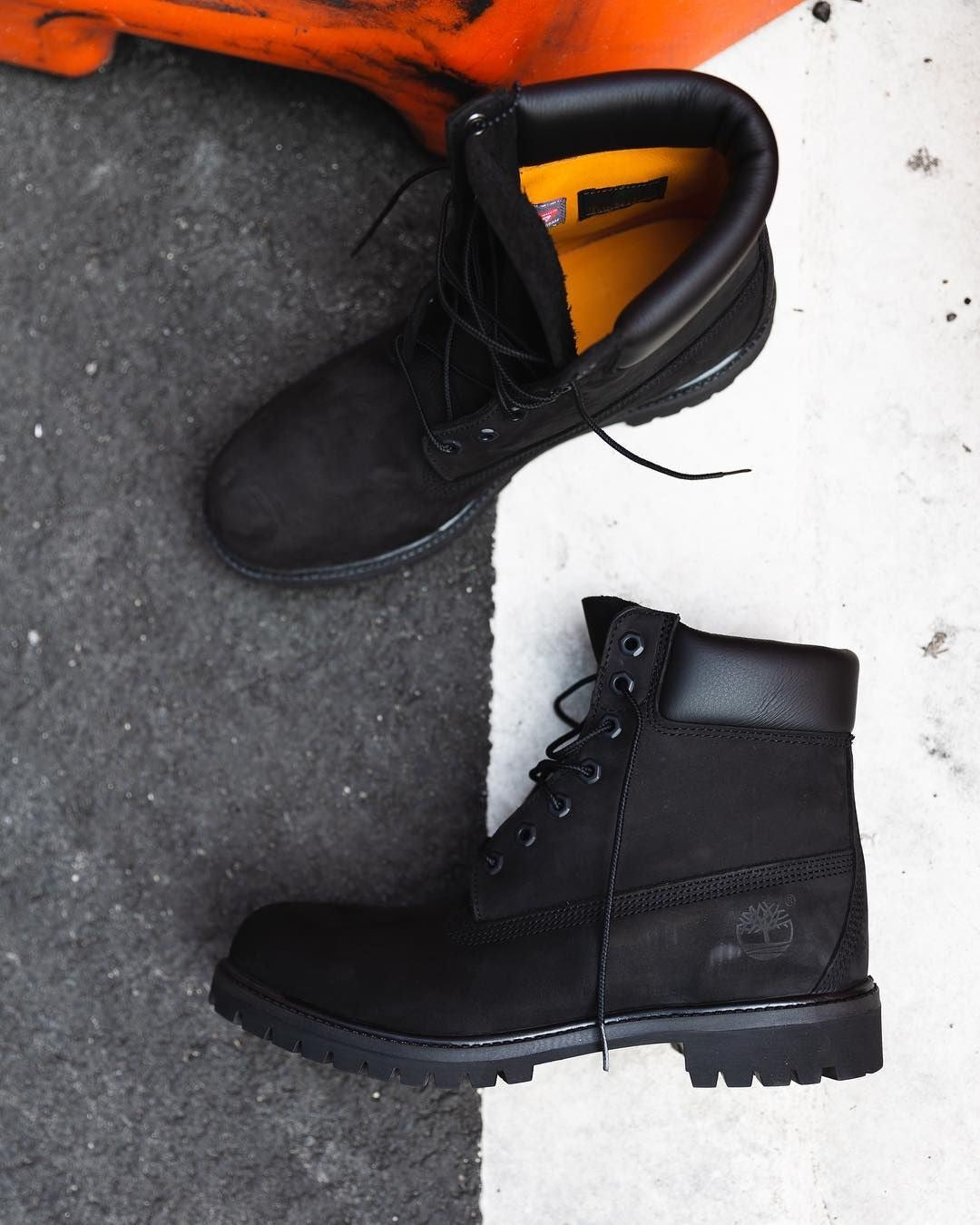 Timberland 6
Inch Basic Boot
Black