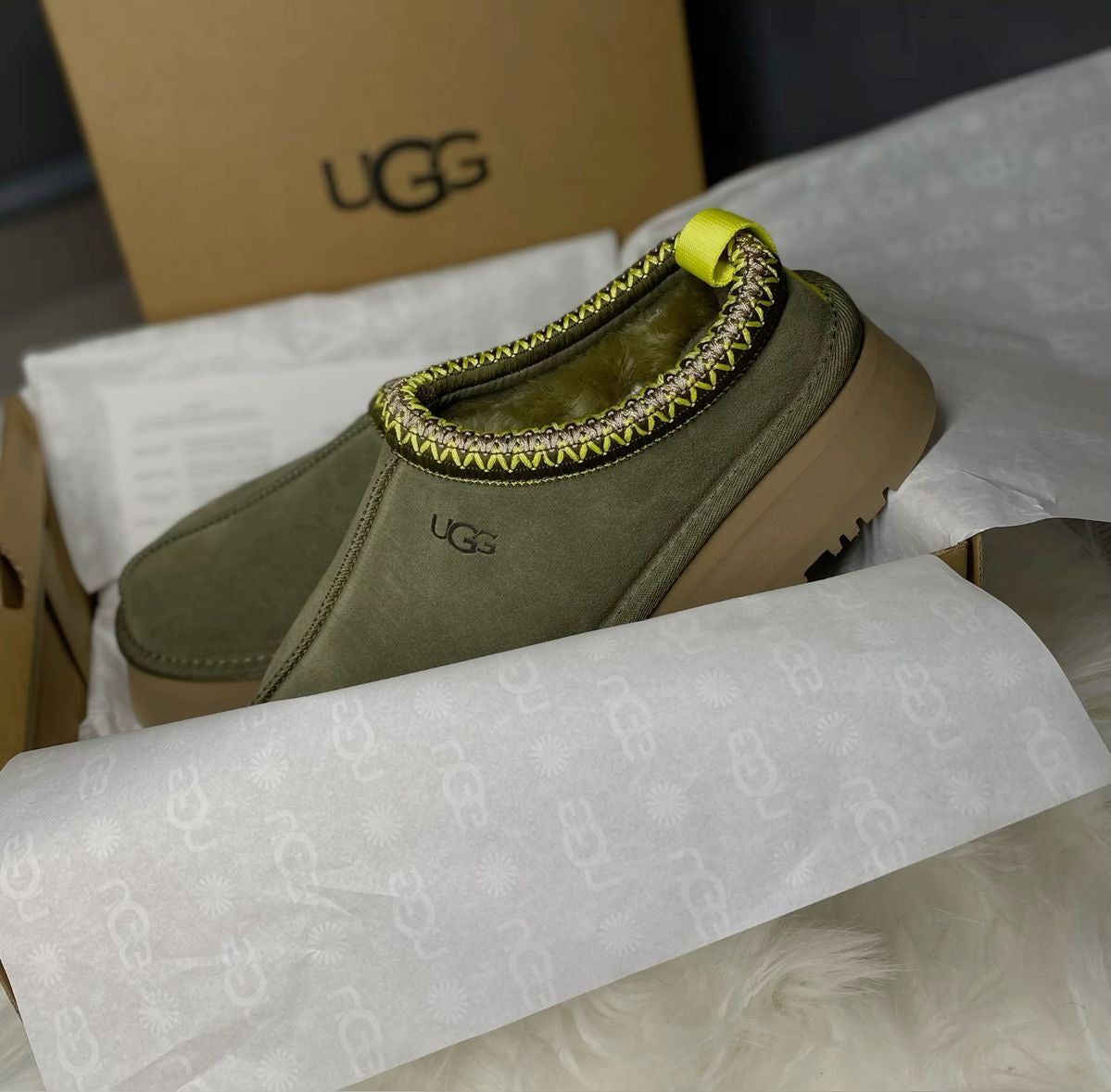 UGG Tazz
Slipper Burnt
Olive