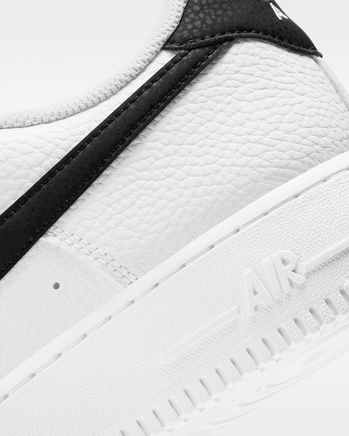 Nike Air Force 1 Low white black