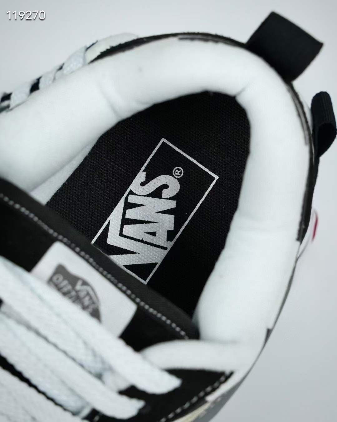 VANS KNU SKOOL BLACK WHITE