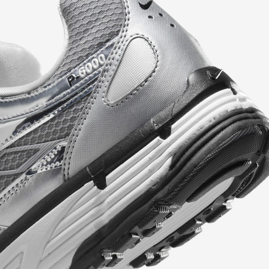 NIKE P-6000 Metallic Silver