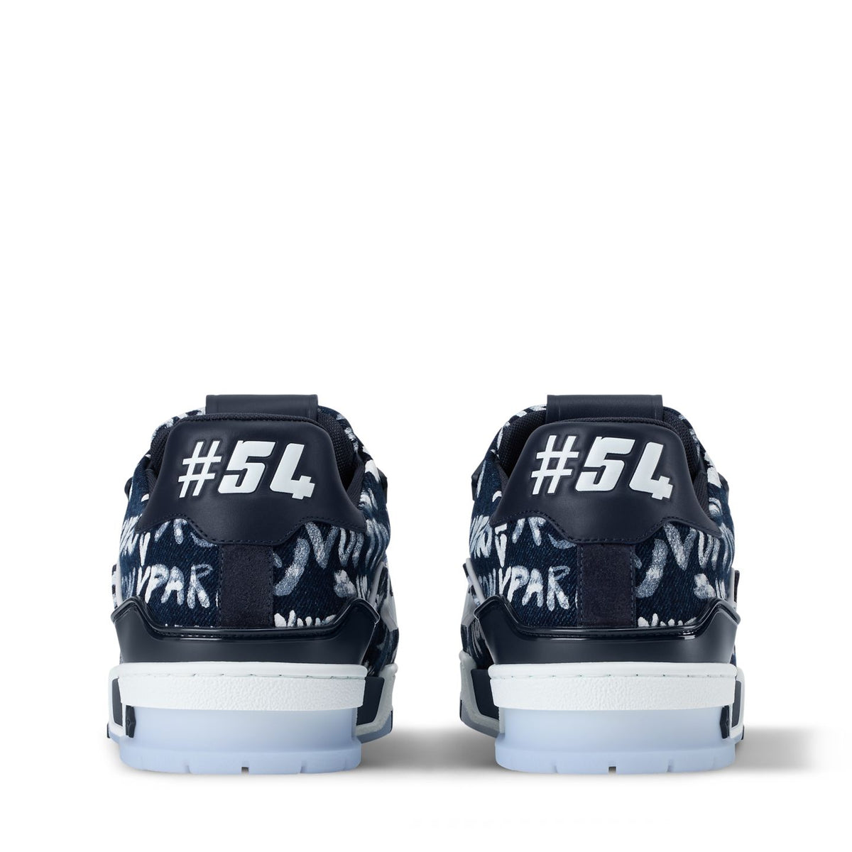 LV Trainer graffiti
