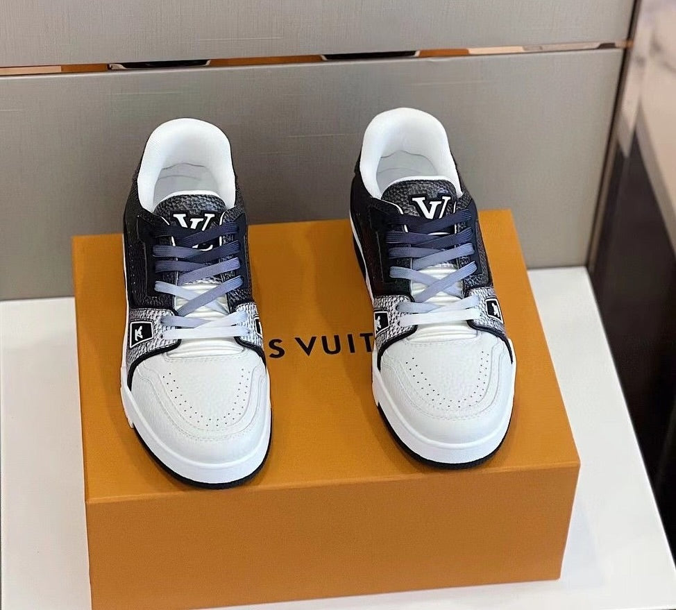 LV TRAINER