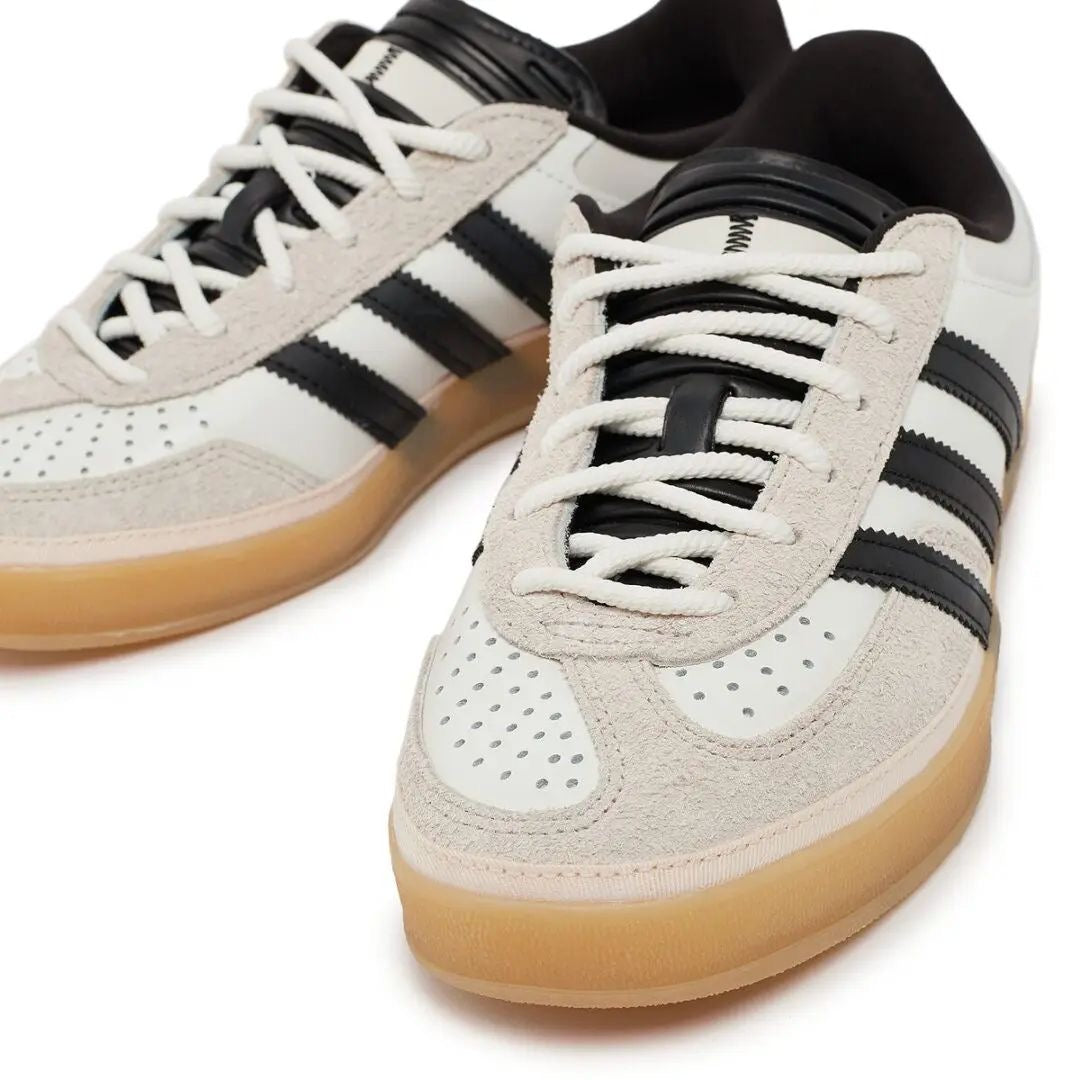 ADIDAS PARA BAD BUNNY